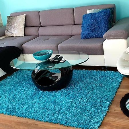 Design Apartment Mm Попрад Екстериор снимка
